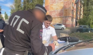 Саратовский сотрудник ДПС отказался от взятки в 15 тысяч рублей