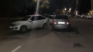 В тройной аварии на Панфилова пострадала женщина