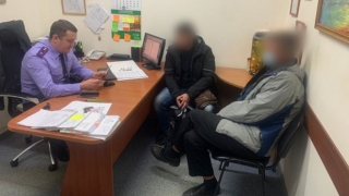 Стажер ГИБДД обещал "помочь" пьяной автоледи за 600 тысяч рублей