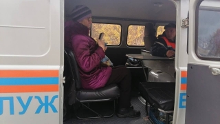 Ушла за грибами и заблудилась. Спасатели помогли 83-летней женщине