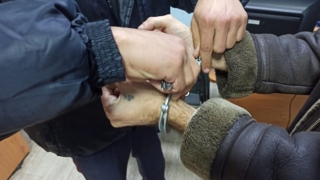 Труп на балконе. Сосед сломал пожилой женщине шею