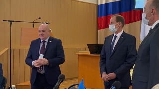 Павел Сурков переизбран главой Татищевского района