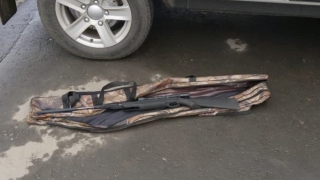 В школе Саратовской области задержали пьяного мужчину с винтовкой