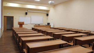 Нерабочие дни. Саратовские вузы уходят на дистант и самостоятельную работу