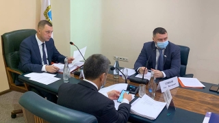 Роман Бусаргин объявил о введении QR-кодов в саратовских торговых центрах