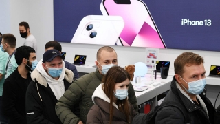 Дефицит новых iPhone достиг 70-80 процентов
