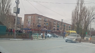 Водитель такси сбил женщину в Балакове