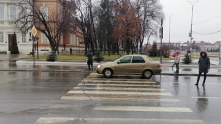 В центре Саратова "Фиат" сбил 11-летнего мальчика