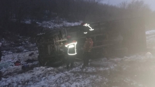 Грузовик вылетел в кювет под Энгельсом. Есть пострадавшие