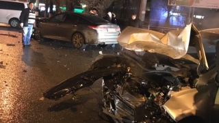 В Энгельсе столкнулись "Хендай" и "Киа": двое в больнице