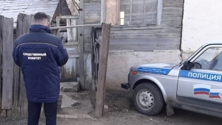 В частном доме обнаружен труп мужчины с пробитой головой