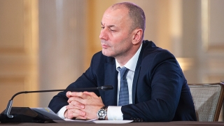 Глава Рособрнадзора: альтернативой ЕГЭ станет портфолио ученика