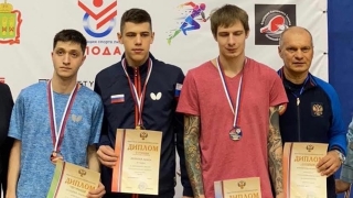 Саратовские теннисисты выиграли три кубковых медали
