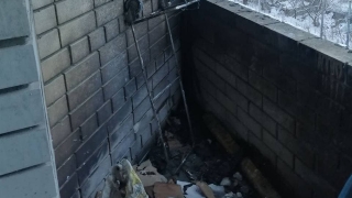 В Заводском районе пожарные тушили балкон в десятиэтажке