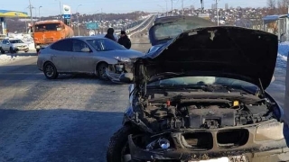 На Усть-Курдюмском шоссе пострадали пассажиры "BMW"