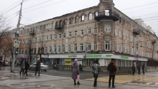 ВЦИОМ: 61% россиян предполагают "самые тяжелые времена впереди"