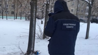 Прохожие нашли труп неизвестного с поврежденной рукой