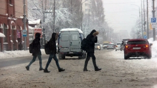 Саратовцев ждут сильный ветер и резкое похолодание