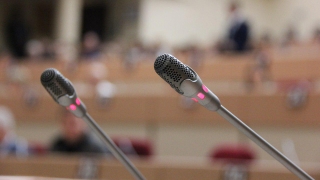 "Не место для дискуссий". В облдуме сократят время для депутатских обсуждений