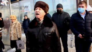 Житель Энгельса о дорогах и общественном транспорте Саратова: "Бордель!"