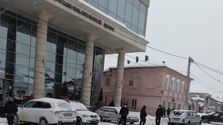 СМИ: анонимы "заминировали" торговые центры в Вольске