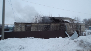 Ночью под Саратовом сгорели два дома