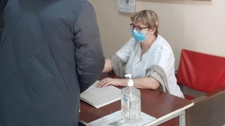 В саратовских поликлиниках появились дежурные администраторы