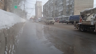 Улицу Чернышевского затопили канализационные стоки