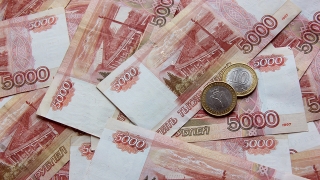 В Саратове пенсионер перевел на "безопасные" счета 17,4 млн рублей