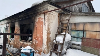 Из-за сломанного электрообогревателя сгорела квартира под Саратовом