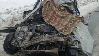 Под Вольском в столкновении "десятки" с "Маном" погиб мужчина