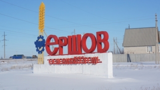 Водитель "Гранты" бросился с кулаками на назначенного им "виновника ДТП"