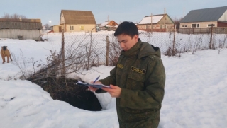 В компостной яме рядом с домом нашли тело молодого мужчины