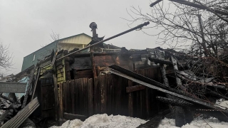 На пожаре в Кировском районе погибла пожилая женщина и пострадал ее сын