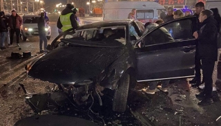 В ночном ДТП на 3-й Дачной один человек погиб и четверо пострадали