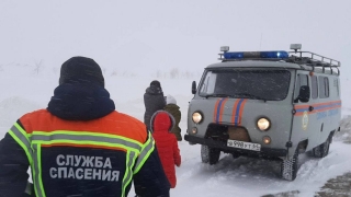 Метель. Саратовцев просят отказаться от дальних поездок