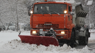 Уборка снега в Саратове. Эвакуированы 27 авто, новые адреса без парковки