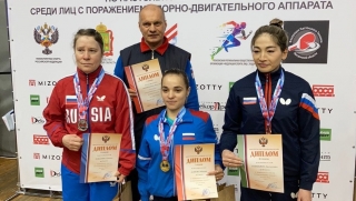 Саратовские теннисисты-паралимпийцы выиграли восемь медалей чемпионата России