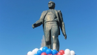 Переименование Саратовского района в Гагаринский. Названы суммы расходов на стелы, вывески и печати