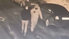 В Заводском районе автоворы под камерой вскрыли машины и ушли от погони