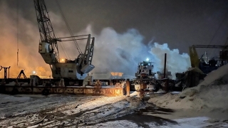 Ночью в Юрише тушили недействующий грузовой буксир