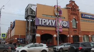 В десятый раз: утро в "Триумф Молле" началось с эвакуации