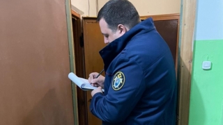 В квартире Волжского района нашли труп зарезанного мужчины