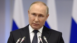 Владимир Путин предостерег от попыток запугать российских журналистов