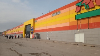В Саратове снова эвакуируют ТЦ "Оранжевый"