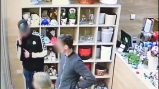 Рецидивист украл из цветочного магазина "айфон" и кошелек