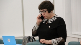 Саратовское правительство потратит миллионы на продвижение официоза в соцсетях
