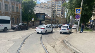 На углу Советской и Мирного переулка сбили 19-летнюю девушку