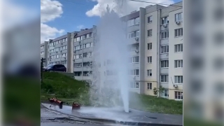 Жители Юбилейного полюбовались фонтаном и остались без воды