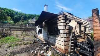 После пожара саратовского дачника госпитализировали с ожогами